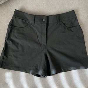 Lululemon City Sleek HR Short 4”
